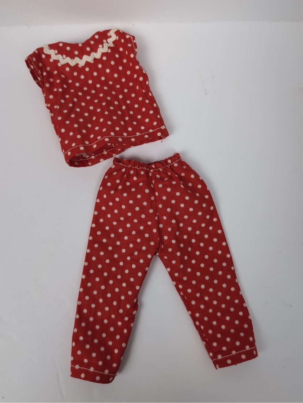 VINTAGE VOGUE DOLLS 1950'S GINNY BLOUSE & PANT OUTFIT RED AND WHITE POLKA DOT